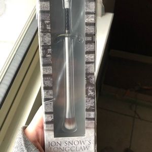 UD Game of Thrones Palette & Both GOT brushes! NWT